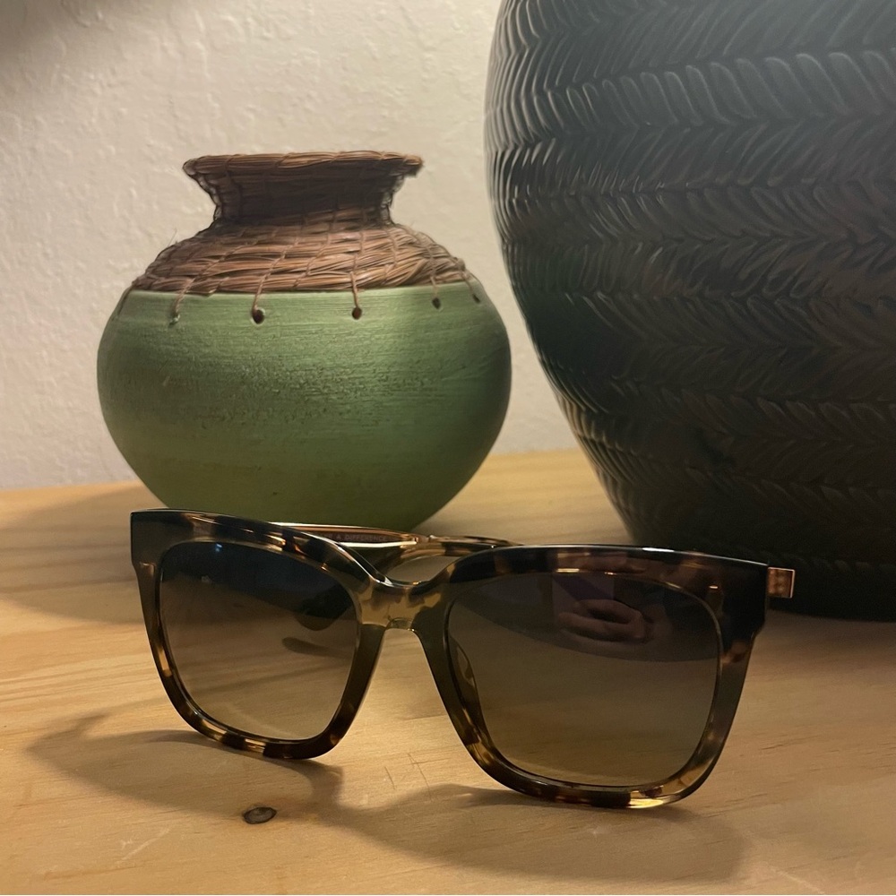 DIFF Bella Dark Tortoise Polarized Sunglasses